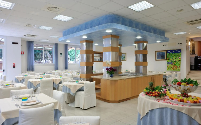 Hotel Salus