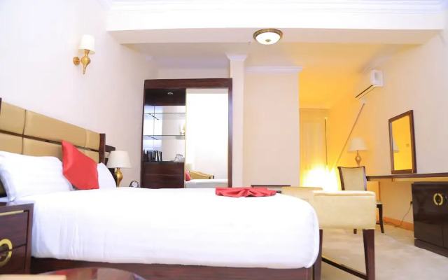 Sunland International Hotel