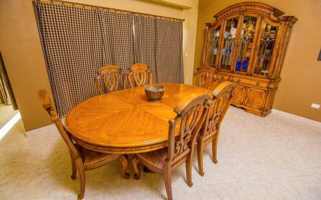 Bonita 703 - 3 Br Condo