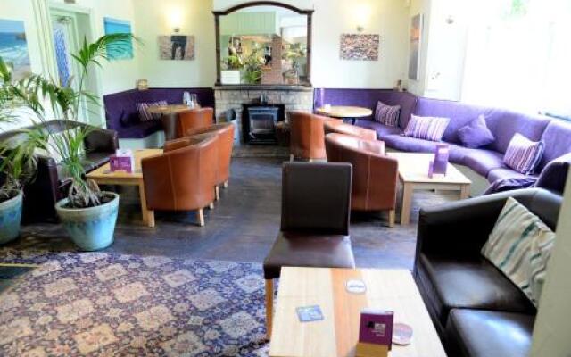 The Snooty Fox Warminster
