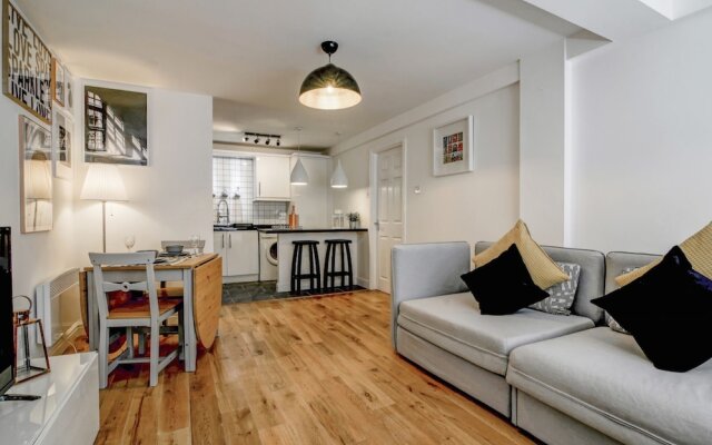 Gorgeous and Modern, Central Manchester apt for 6