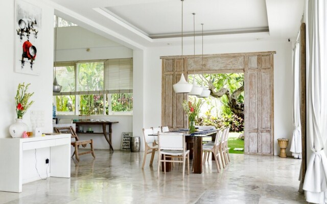 Villa Santai