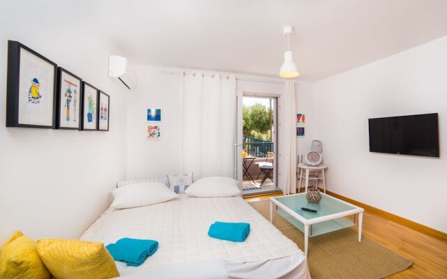 Apartment Blue Sun