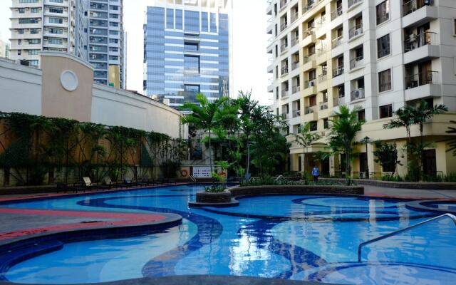 Forbeswood Heights 2BR by Stays PH