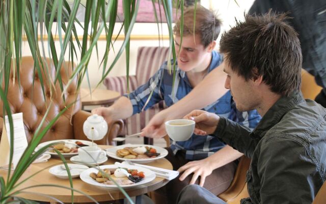 Andover House Hotel & Restaurant - Adults only