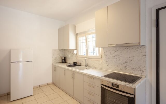 Aris Luxury Apartments