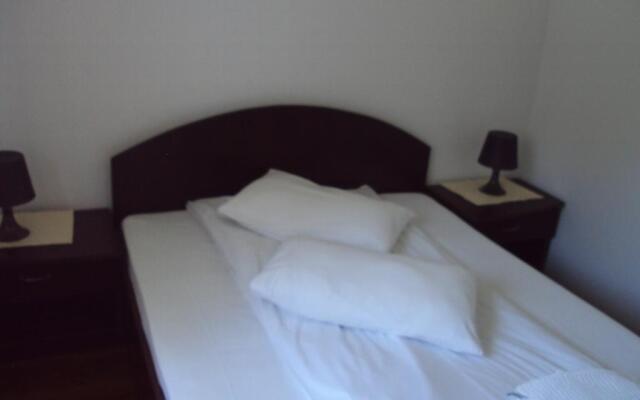 Pensiunea Trei Ponei