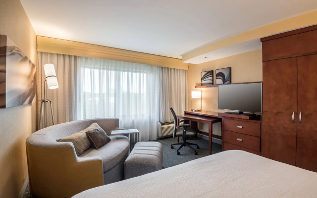 Courtyard Marriott Waldorf