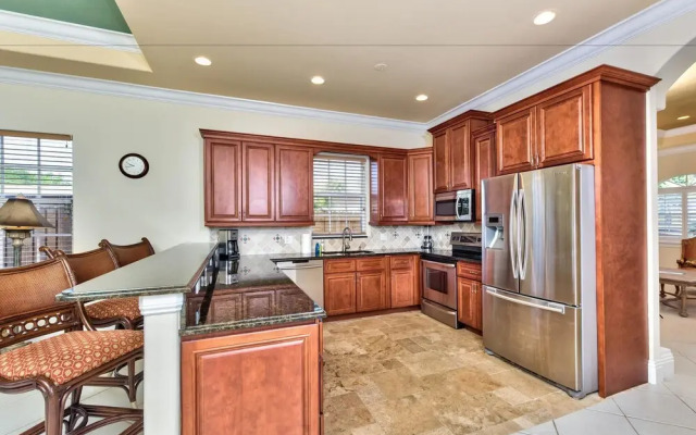 Syracuse 3 Bedroom Home by NFVH