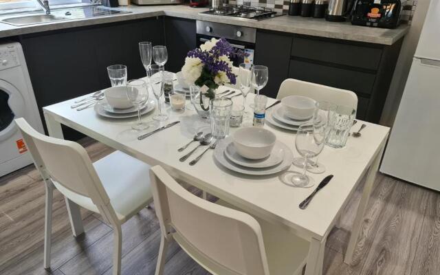 SAV Apartments Leicester - 2 Bed Cosy Flat Saffron