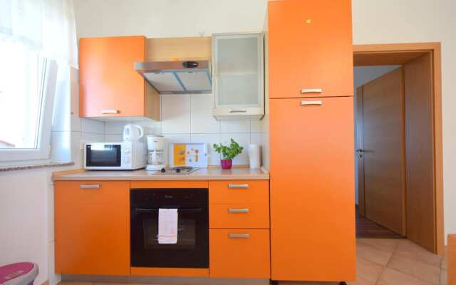 Apartments Mladenka