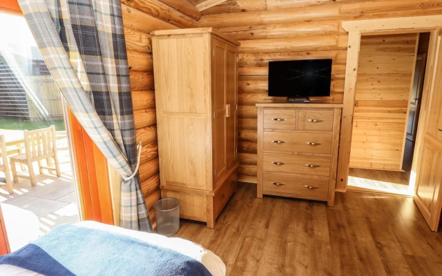 Pine Lodge