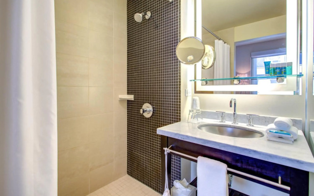 THE MIDLAND HOTEL, Chicago, a Tribute Portfolio Hotel