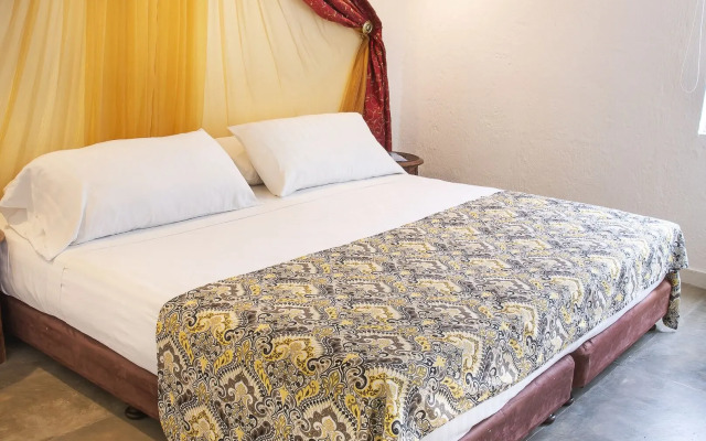 Santorini Hotel & Resort