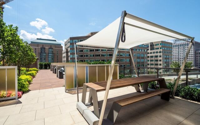 Global Luxury Suites at Reston Town Center