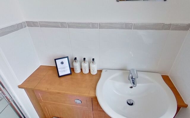 Orange Apartments Bothwell Road