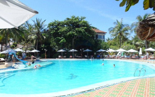 Palmira Beach Resort & Spa