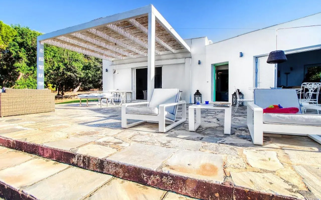 Summer Villa in Porto Rafti