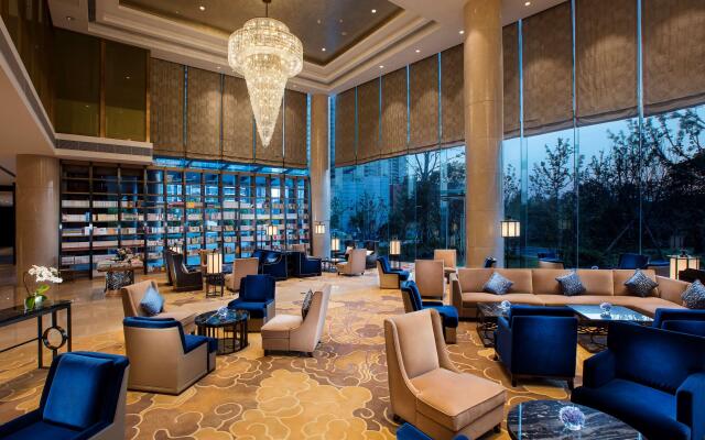 Hilton Wuhan Riverside