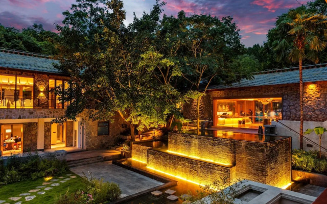 Yaojia Waterfall Village Resort