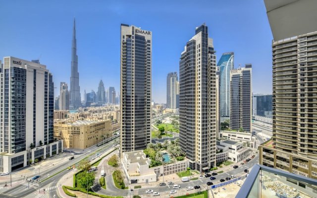 Luxury Apt W Burj Khalifa Vw Dubai Canal Access