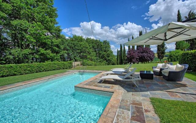 Villa Sabrina by PosarelliVillas