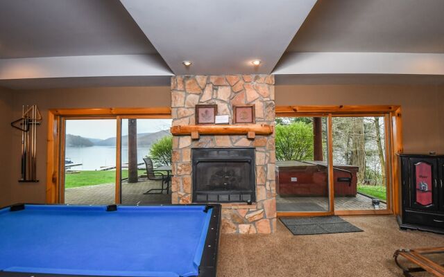 Bear Hollow 5 Bedroom House