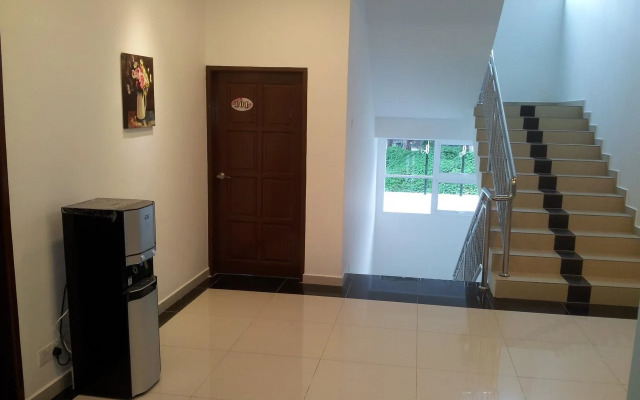 Sam Jade Guest House