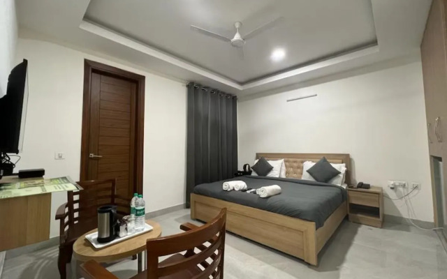 Touchwood Inn Gurgaon