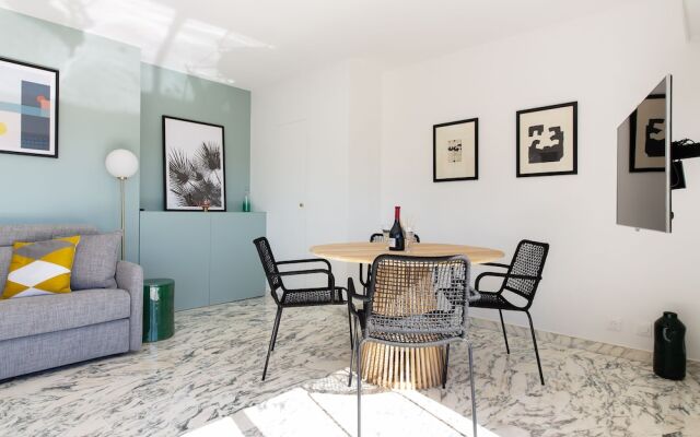 Rooftop Sea View YourHostHelper