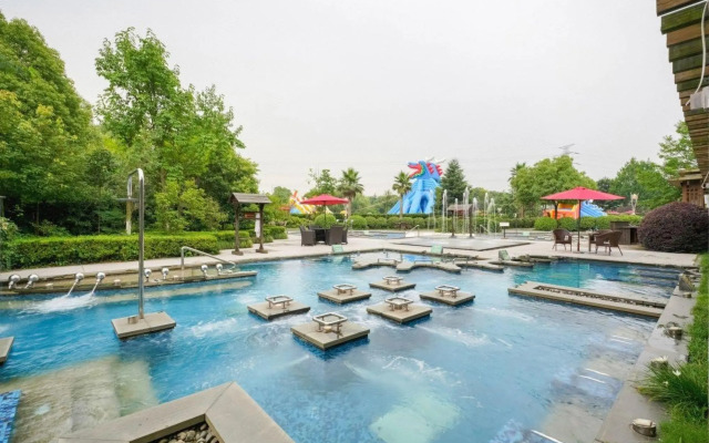 Suzhou Phoenix Hotspring Resort