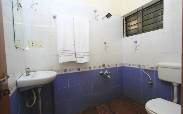 Varsha Boarding and Lodge by OYO Rooms