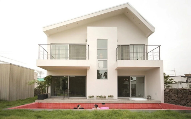 Seogwipo Hotel Changgo Pension