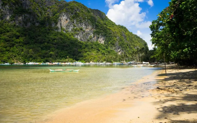 Maligaya Beach Bungalows