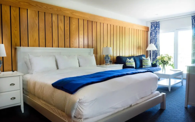 Leland Lodge