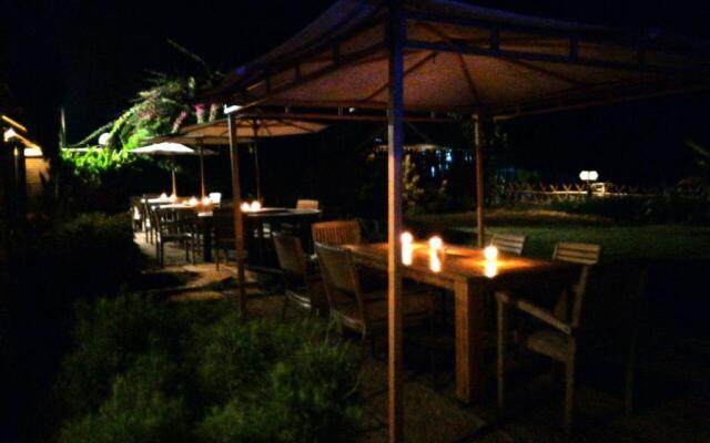Jepara Marina Beach Bungalows