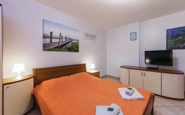 Beautiful Home in Pula With Wifi and 1 Bedrooms