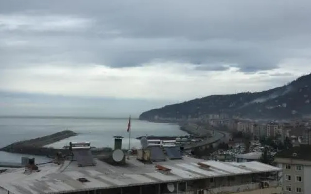 Suriwongse Tower Inn