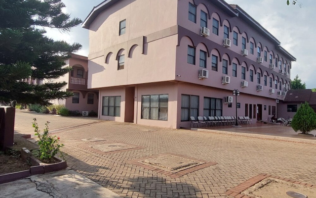 Miklin Hotel