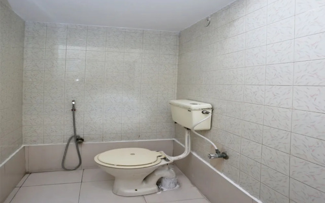 Oyo 15993 Hotel Ashoka Guest House