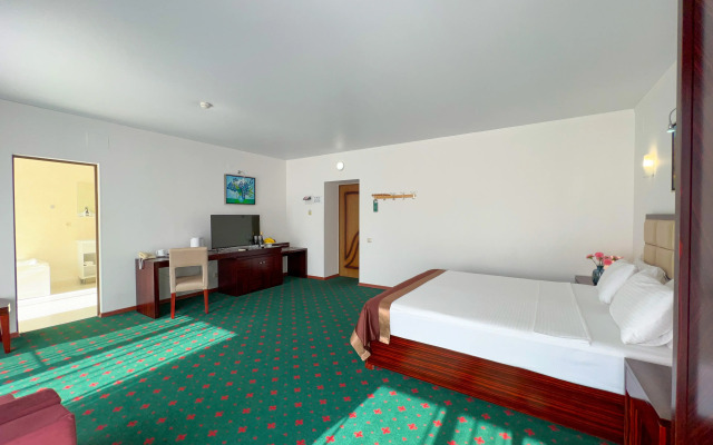 "Wellness Park Hotel Gagra" 5* All Inclusive