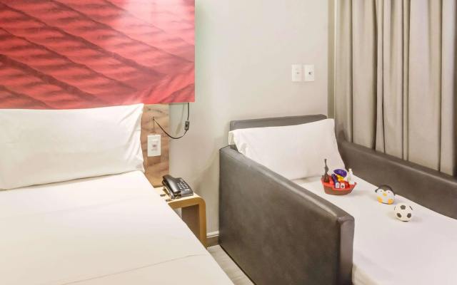 Ibis Paranagua