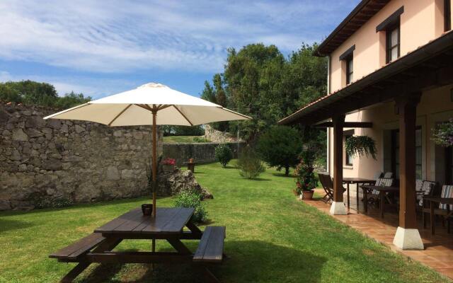 Hotel Rural El Texeu