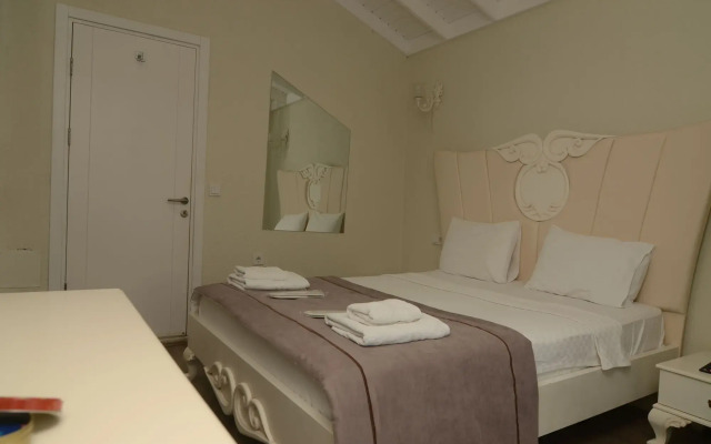 Alacati Eldoris Otel