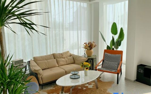 Shanghai Youjian Linjian Homestay