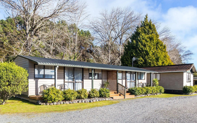 Motutere Bay Top 10 Holiday Park