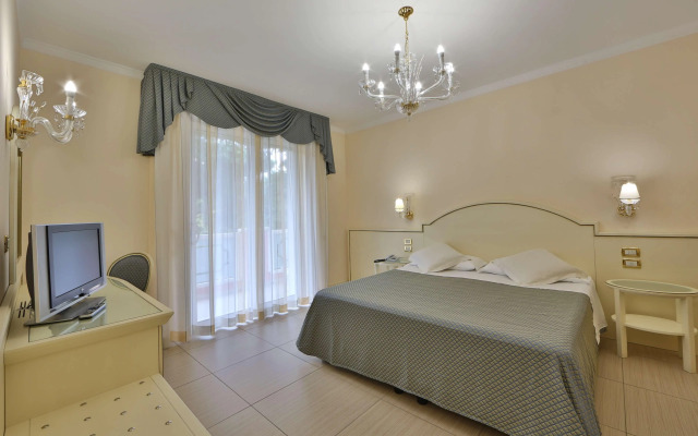 Hotel Globus, Sure Hotel Collection by Best Western