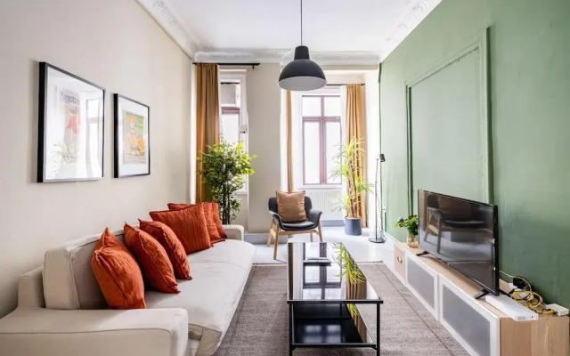 Modern Flat With Central Location in Beyoglu