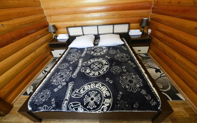 Гостиный Дом