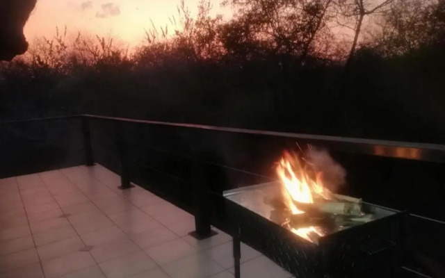 KaiZen Honeybadger Lodge